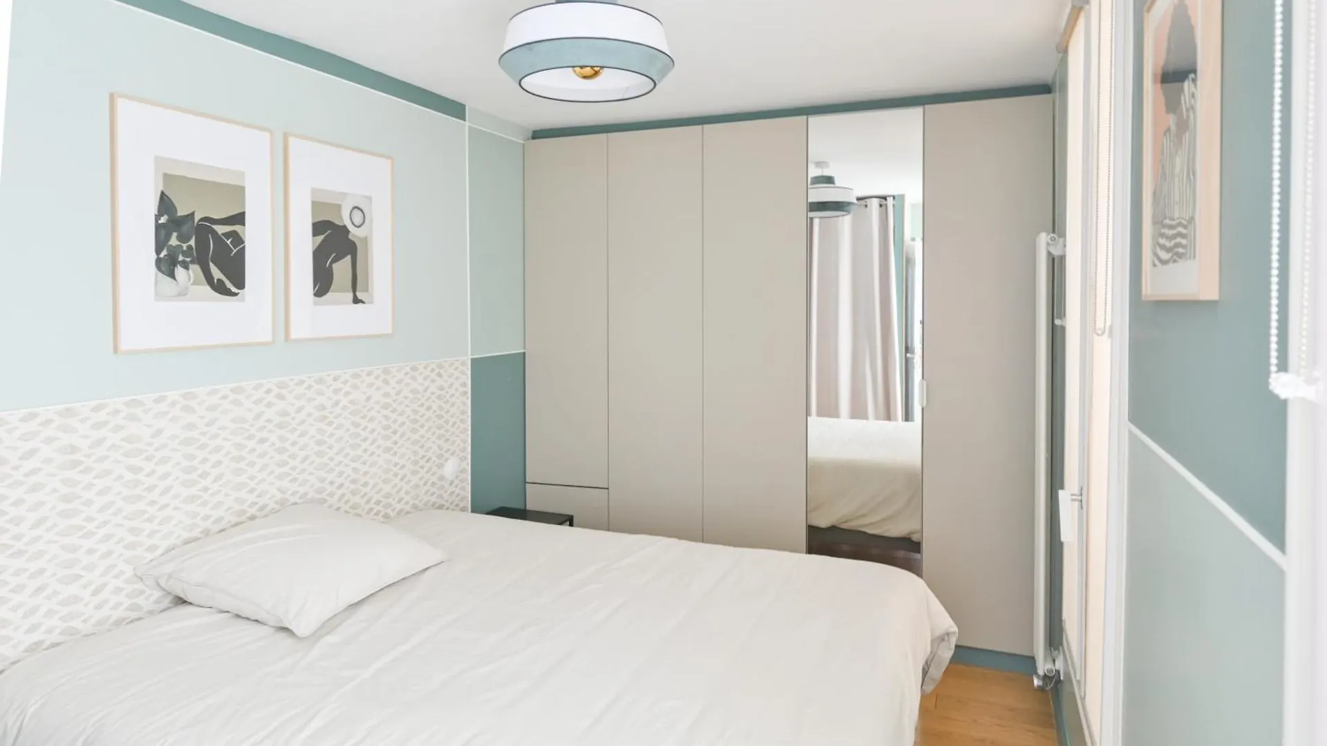 Apartment Architect-designed In Le Marais District Paris